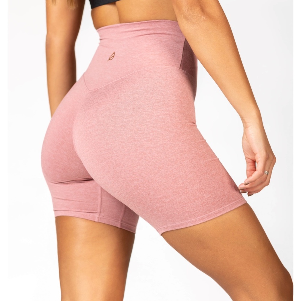 P’tula Bare Warmth shorts
